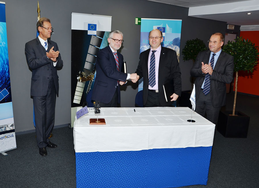 From left to right: Dr Reinhard Schulte-Braucks, Head of Unit, Copernicus Infrastructures within the European Commission's Directorate General for Enterprise and Industry; Philippe Brunet, Director of Aerospace, Maritime, Security and Defence Industries within the European Commission's Directorate General for Enterprise and Industry; EUMETSAT Director-General Alain Ratier; and Paul Counet, Head of Strategy and International Relations at EUMETSAT (photo: European Commission)<br /><br />