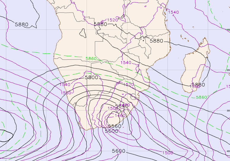 850hPa (purple) and 500hPa (black and green) geopotential heights on 14 July at 12:00 UTC