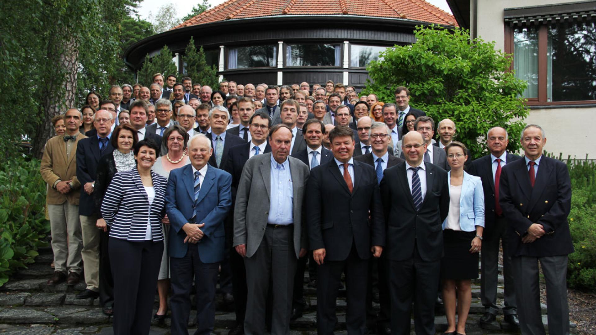 80 Council meeting group photo 80 Council meeting group photo
