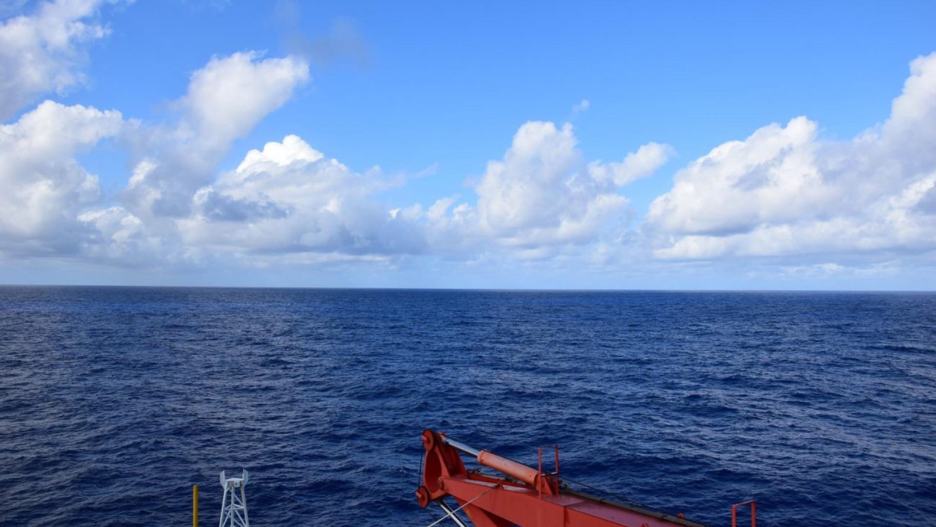 RV Polarstern, tropical South Atlantic, 03 April 2017