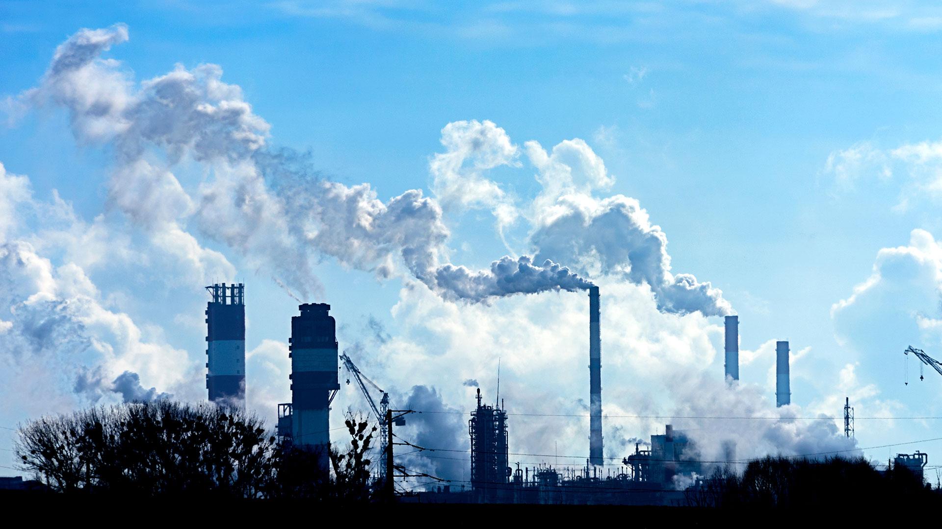 Smoke from chimneys. Credit: Vital 