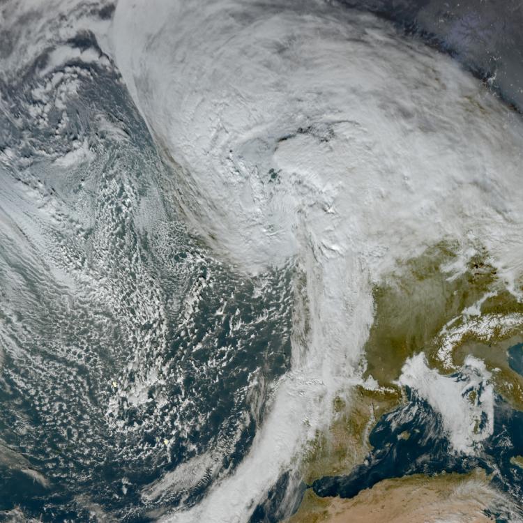 Storm-Bram, 09 December 2025, Meteosat-12