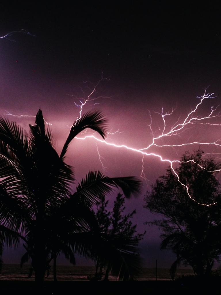 Lightning in the tropics